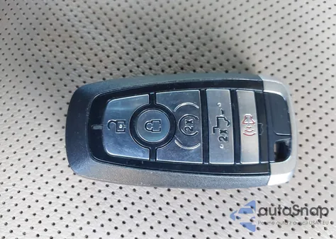 2021 Ford F-150 Lariat z USA, uszkodzony, nr VIN 1FTFW1ED5MFA94101